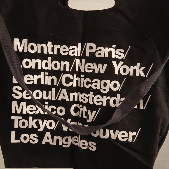 *Rare Find* Authentic American Apparel Cities Black Tote Bag - Picture 3 of 7